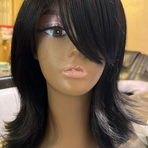 Black wig